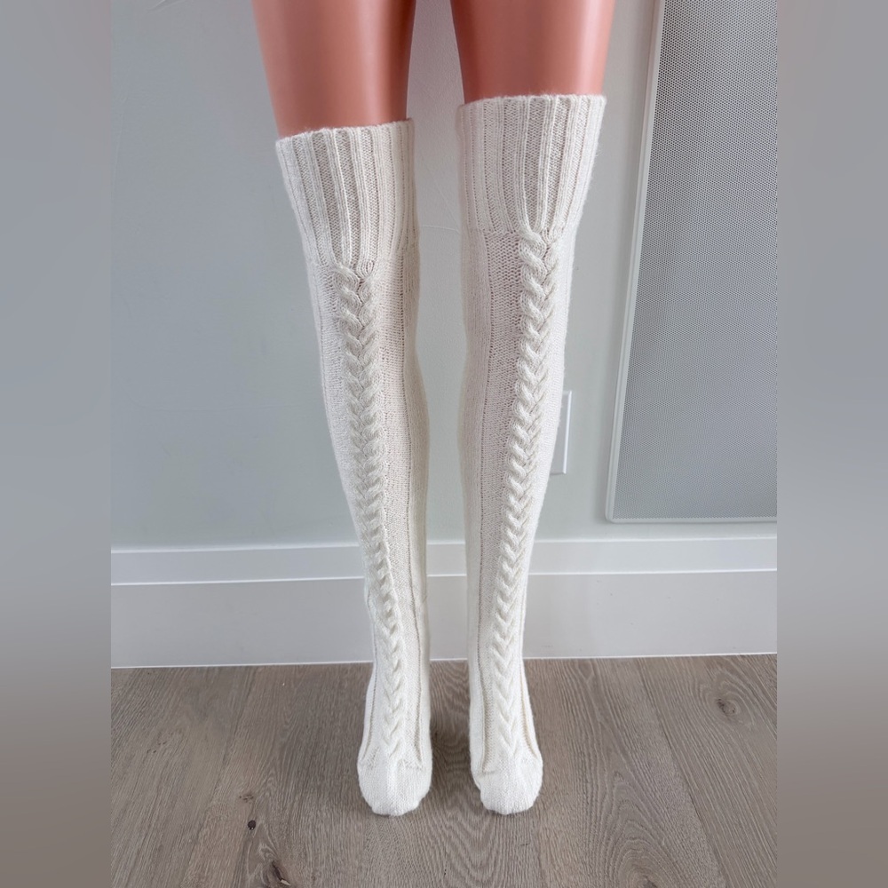 Cozy Cable Knit Over-the-Knee Socks - Picture 3 of 5